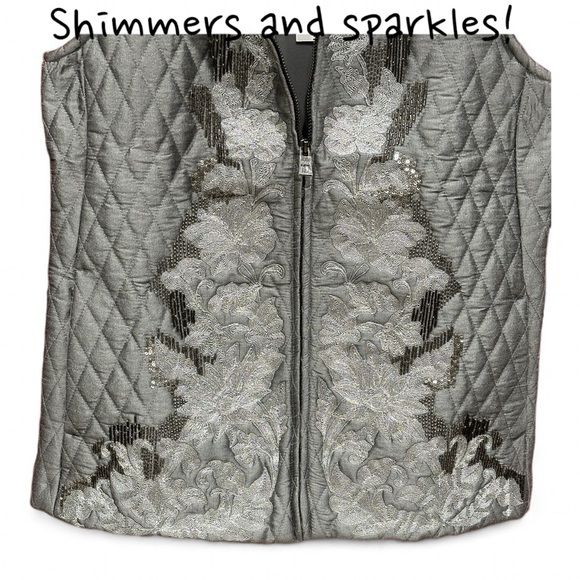 Chicos Richly Embellished Quilted Vest Pewter Chicos Size 00 (XS) NWT - Picture 4 of 7
